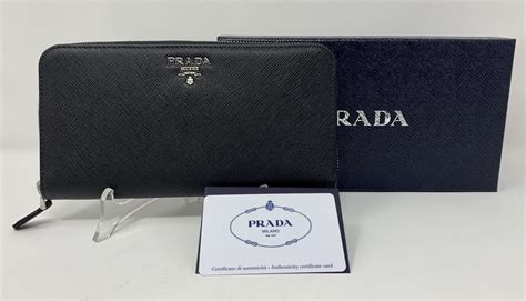 portafoglio prada bianco|Scopri la nuova collezione di portafogli di Prada donna su.